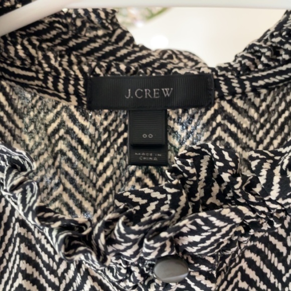 J Crew Top - Picture 2 of 2